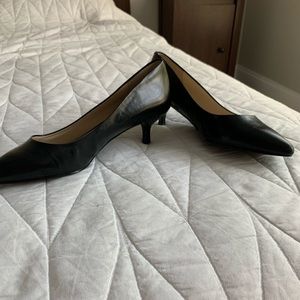 Nine West black dress shoes